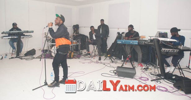 Davido and the HKN crew live in London – PHOTOS